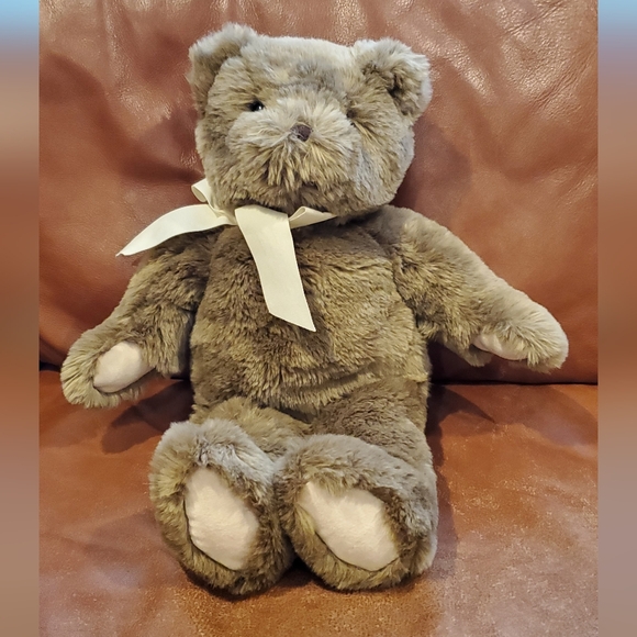 19 inch Gray Pottery Barn Kids Stuffed Animal Plush Toy Birthday Holiday Gift - Picture 1 of 6